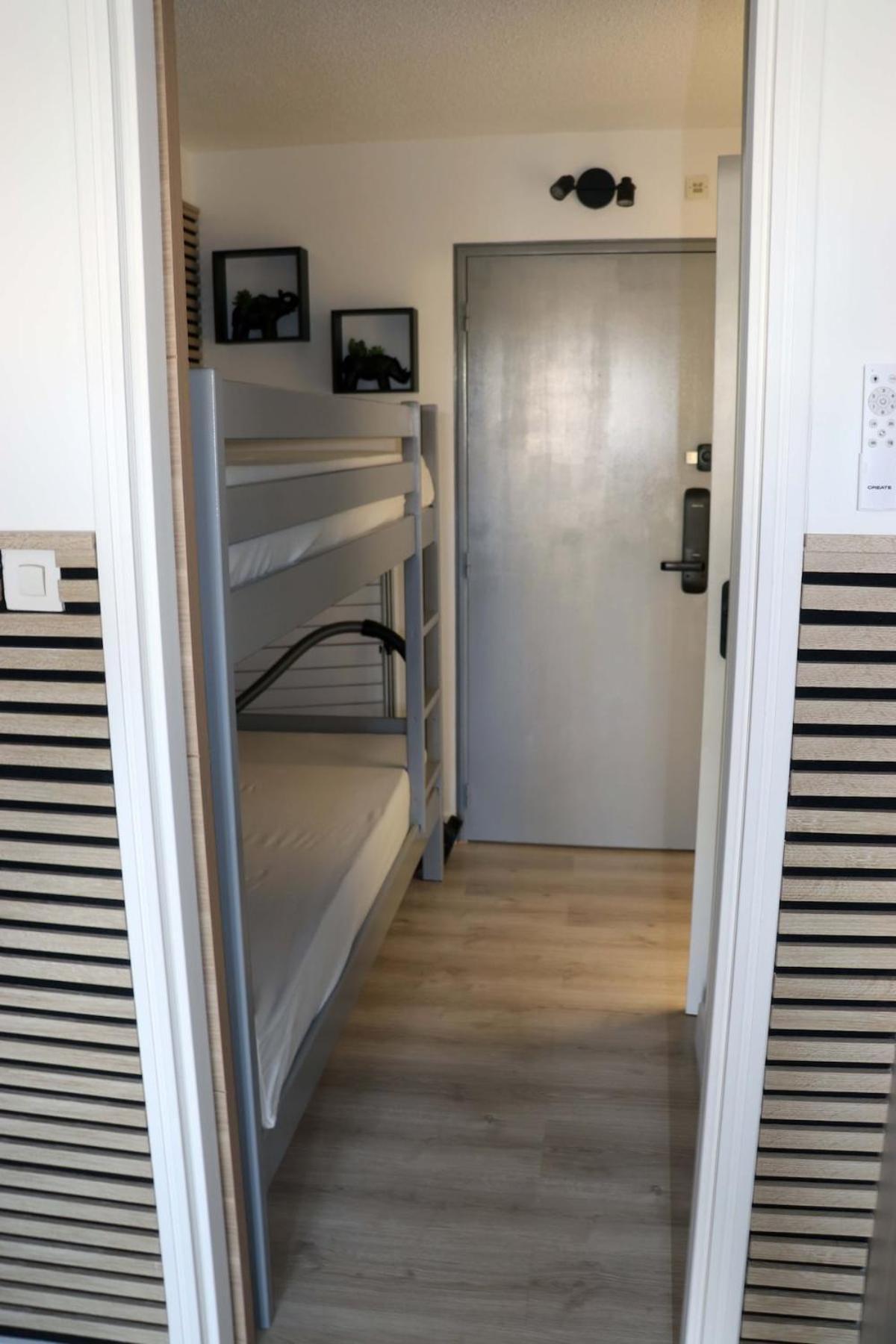 Apartment 4 Couchages Proche Dans
